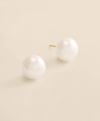 14k Gold Pearl Stud Earrings