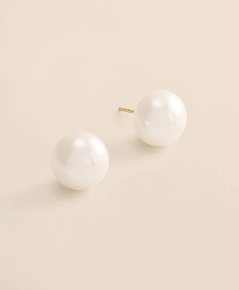 14k Gold Pearl Stud Earrings