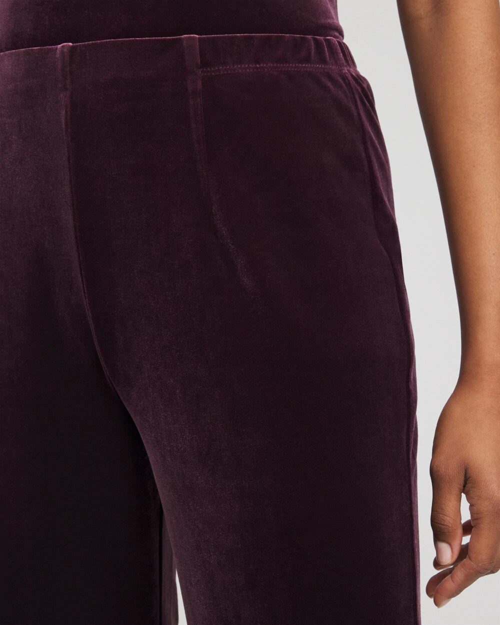Chico's Petites Petite Travelers™ Velvet No Tummy Pants